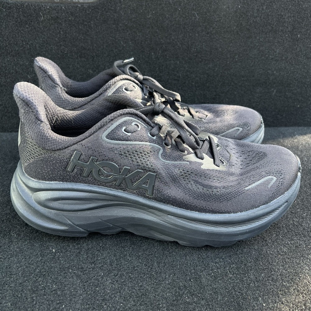 Hoka One One Clifton 10 Womens Size 9 Black Athletic Running Shoes Sneakers